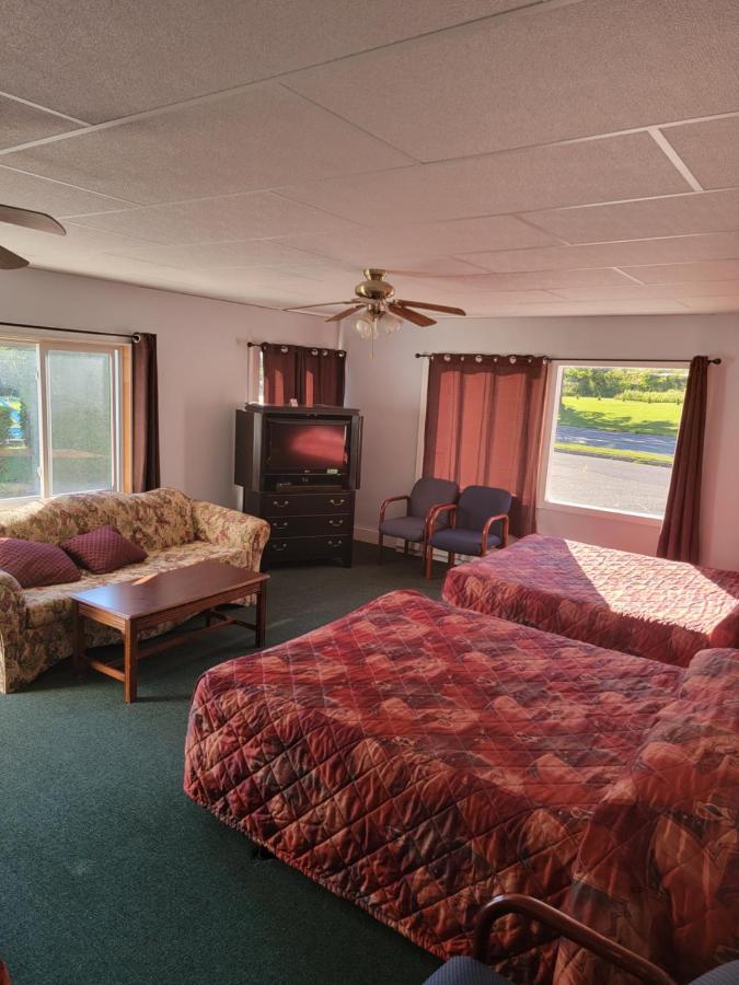 Gateway Motel Gananoque Exterior foto